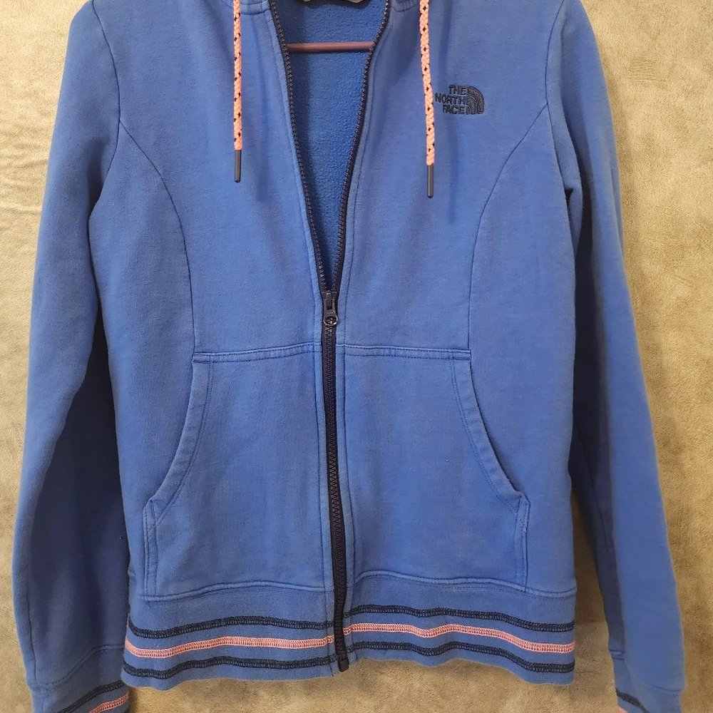 Blue Women's The North Face Zip-Up Hooded Sweatshirt pink Stripes Small